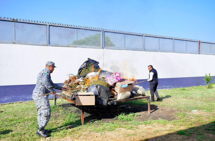 Destruyen en Oaxaca más de 854 kg de narcóticos y 16 mil objetos utilizados en delitos