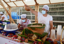 Celebra San Andrés Huayápam su Feria del Tejate y del Tamal