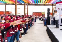Toman protesta a los Comités de Vecinas y Vecinos por la Paz