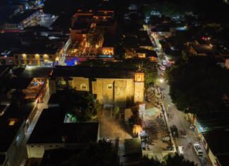 Templo de San Matías Jalatlaco estrena iluminación arquitectónica