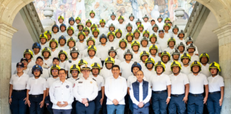 Reconocen los 72 años de servicio del Heroico Cuerpo de Bomberos; reciben equipamiento