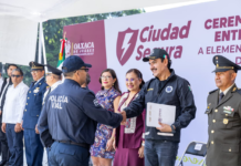 Dignifican labor de la policía de Oaxaca de Juárez con 27 ascensos y entrega de uniformes