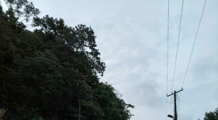 Piden precaución por derrumbe en camino a presa Cerro de Oro en la Cuenca