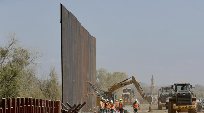 Reanuda EU construcción del muro fronterizo entre México y Arizona