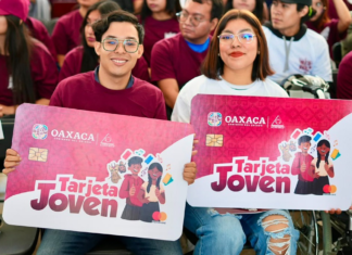 Entregan Tarjetas Joven a más de mil 500 personas beneficiarias