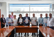 Firman acuerdo la UABJO y la CIDHPDA para fomental la cultura de paz