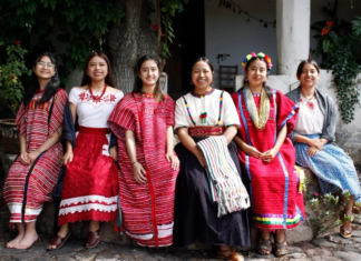 Mujeres de Oaxaca llevan a Bellas Artes experimentaciones sonoras
