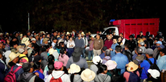 Levantan bloqueo en la autopista Barranca Larga-Ventanilla tras diálogo