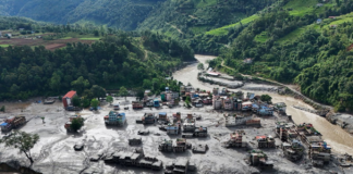 Se eleva a más de 6 mil número de desaparecidos en Nepal tras las riadas