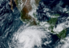 Huracán “Vance” se fortalece y se acerca a la costa del Pacífico mexicano