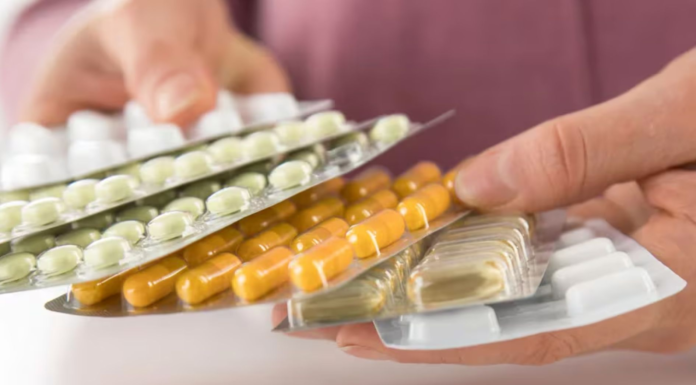 Cofepris alerta por adulteración y falsificación de medicamentos