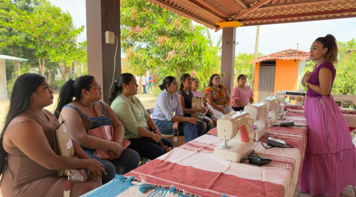 Fortalece taller autonomía económica de mujeres en Juchitán