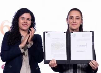 Sheinbaum firma decreto que prohíbe la doble nacionalidad