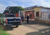 Asesinan a balazos a exdirigente magisterial en secundaria de San Blas Atempa